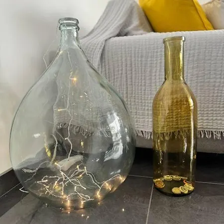 Appartement Des Oliviers : 4 Prs, Piscine, Parking Antibes